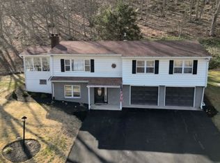 7 Polkville Rd, Columbia, NJ 07832