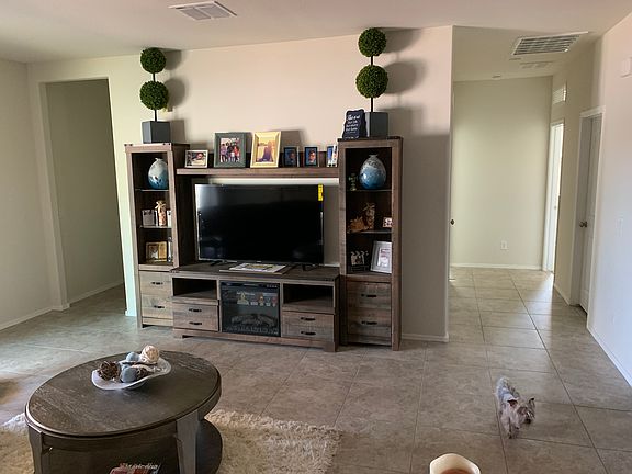 3rd image of 36989 W Maddaloni Ave