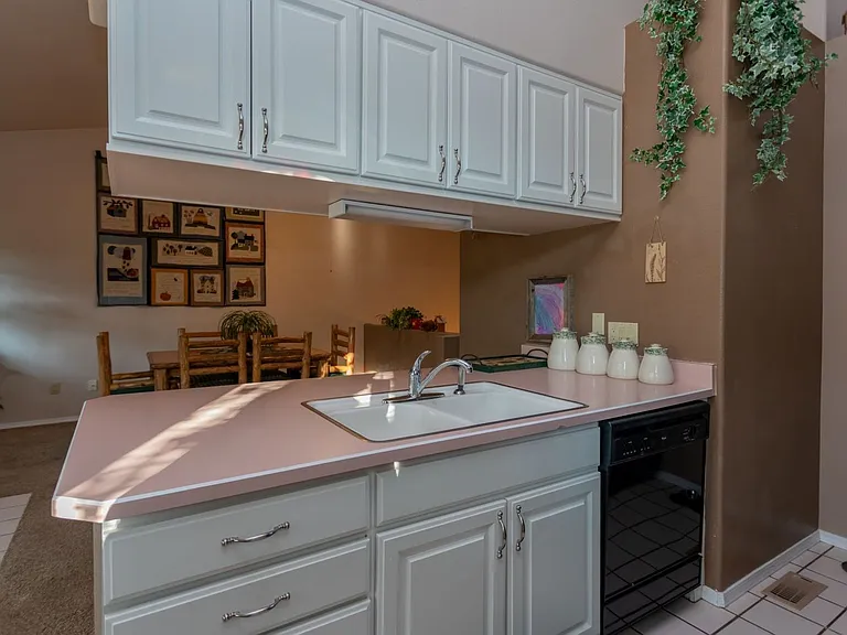 111 Iveystone Ct — Photo 11