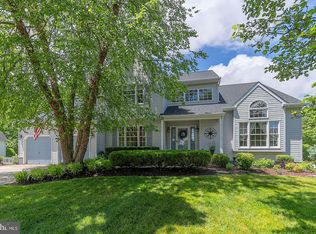 16 Colson Ln, Mullica Hill, NJ 08062