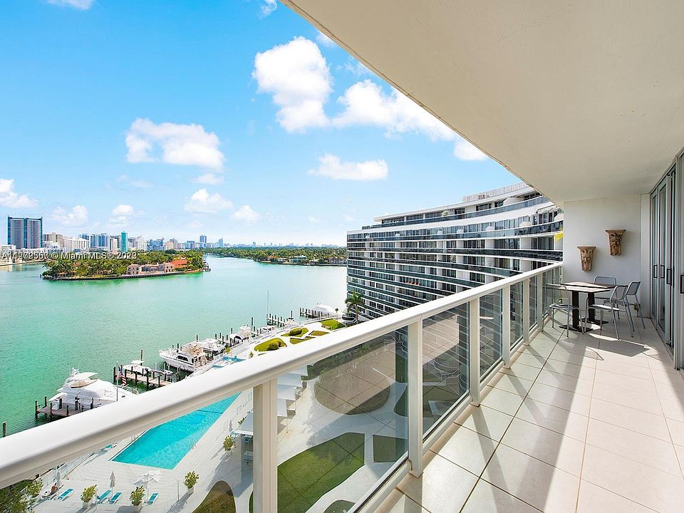 1st image of 904 Bay Dr #904