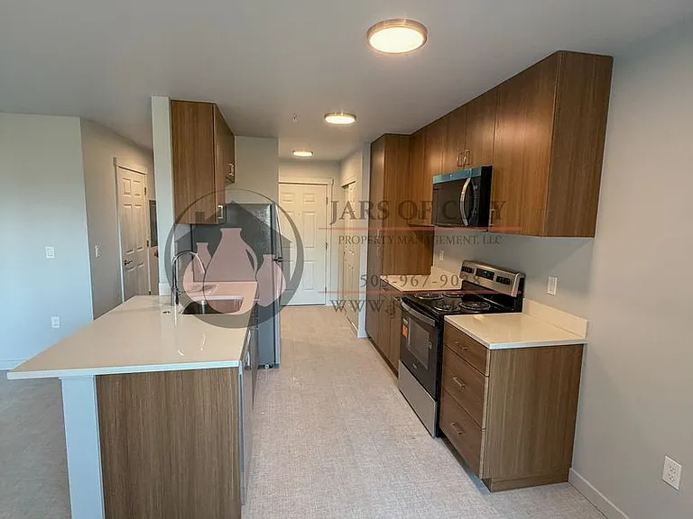 1184 1194th Willow — Photo 3