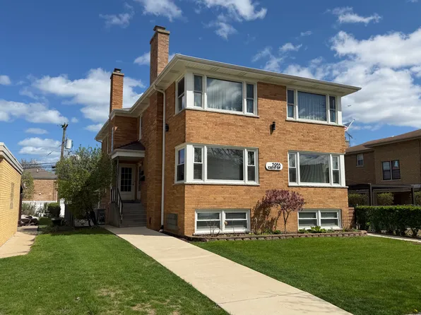 7935 Karlov Ave APT 1, Skokie, IL 60076