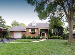 256 Castle Dr, Dayton, OH 45429