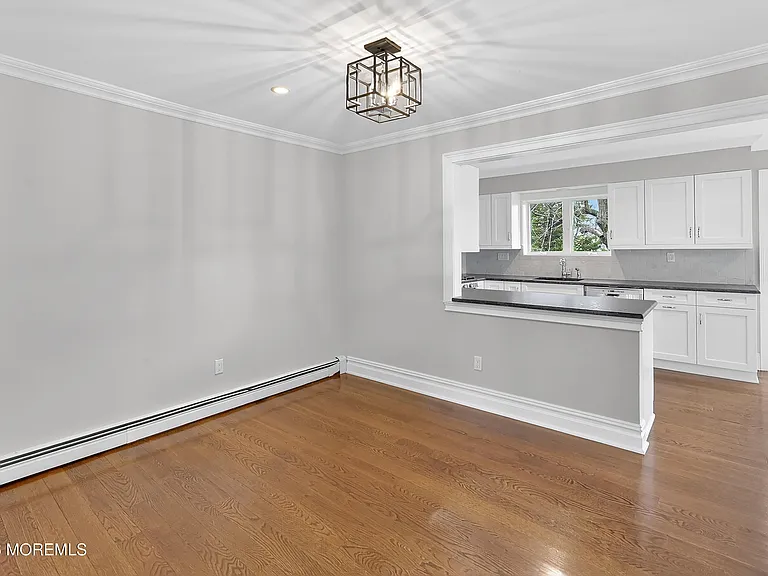 65 E River Rd #20 — Photo 8