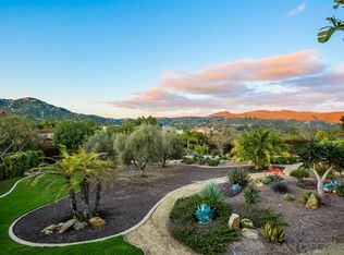 25466 Rue De Fleur, Escondido, CA 92026