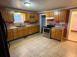 31 Kossuth St APT 31A, Bangor, ME 04401