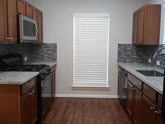 5th image of 3826 Aurora Mist Ln
