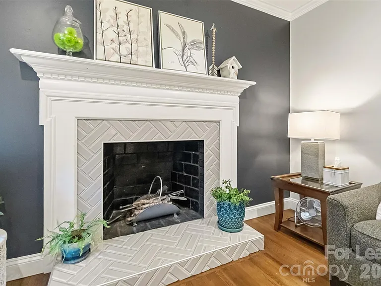 4231 Firethorne Rd — Photo 6