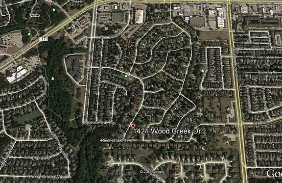 2nd image of 1421 Wood Creek Dr
