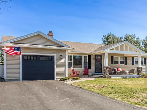 465 Cutts Avenue, Portsmouth, NH 03801