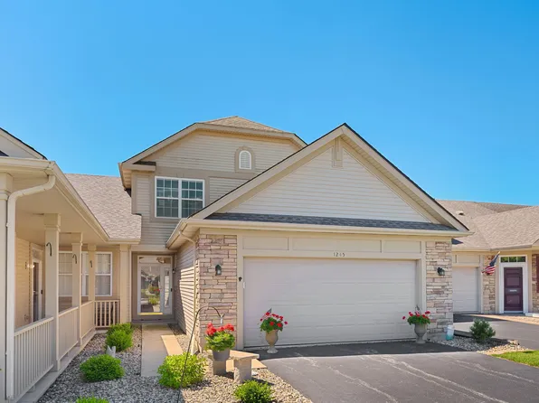 1245 Auburn Meadow Ln, Schererville, IN 46375