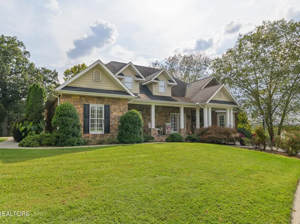207 Fallen Oak Cir, Seymour, TN 37865