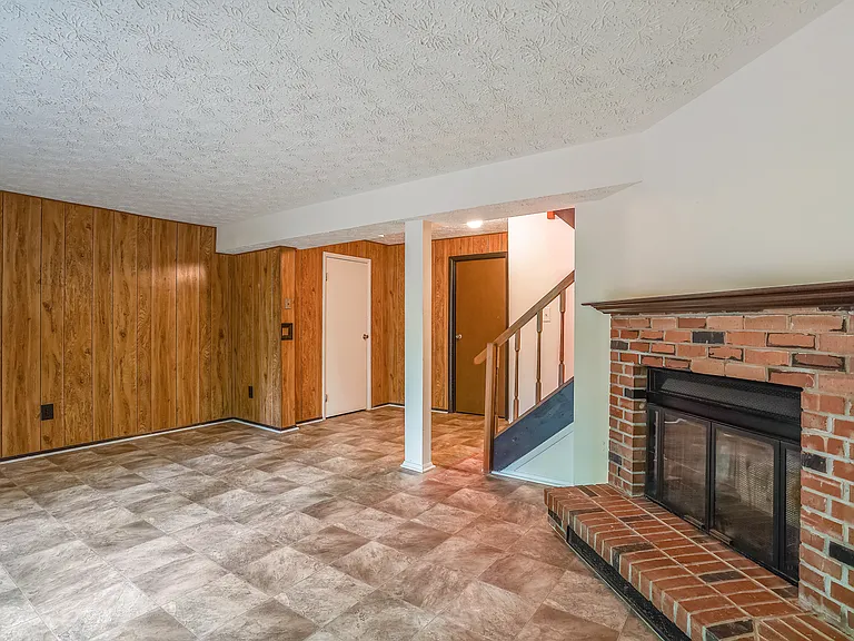 11504 Ivy Bush Ct — Photo 26