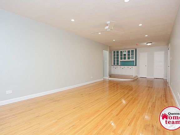 4th image of 8746 Chelsea St