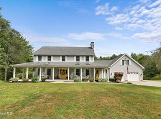 97 George Schnopp Rd, Hinsdale, MA 01235