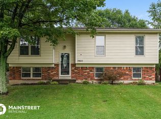 7803 Watering Pl, Louisville, KY 40291