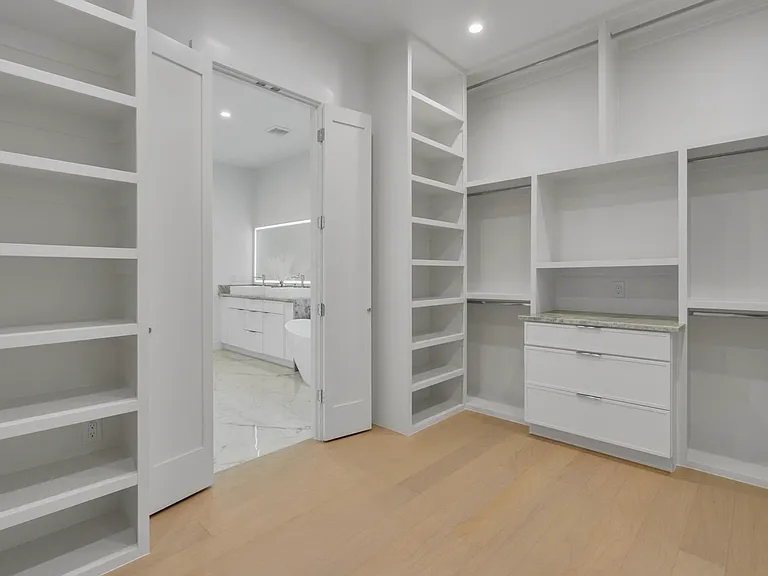 3813 Cortez Dr — Photo 28