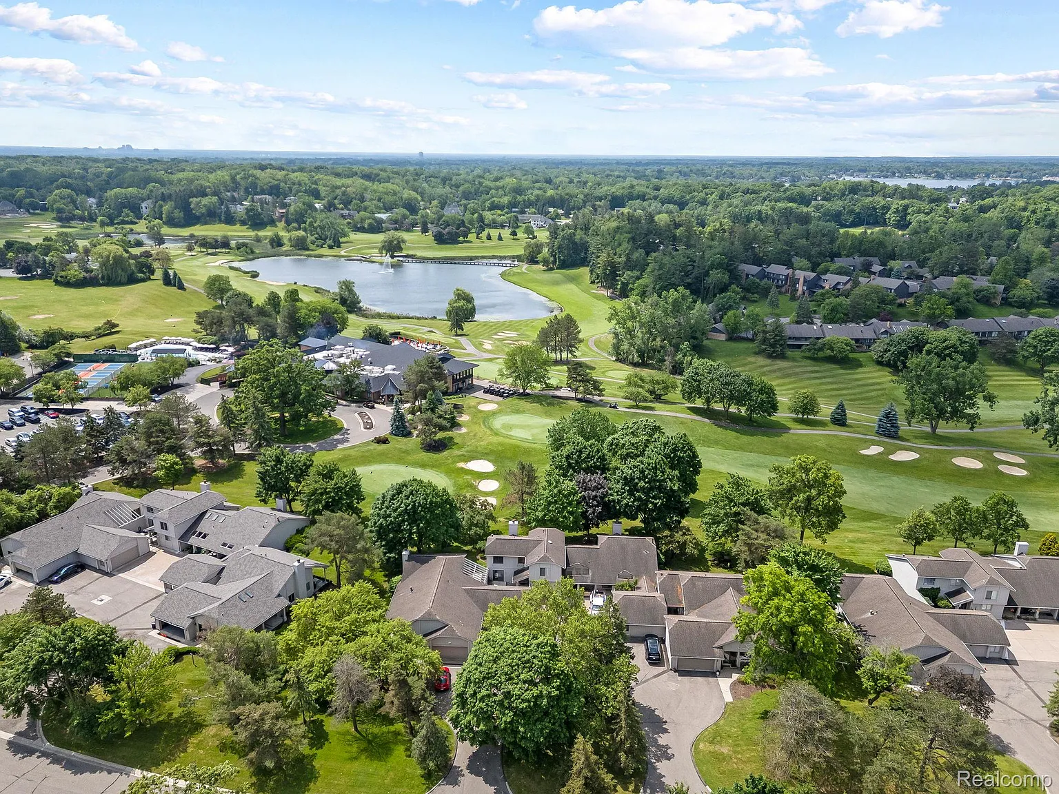 1795 Golf Ridge Dr photo 1