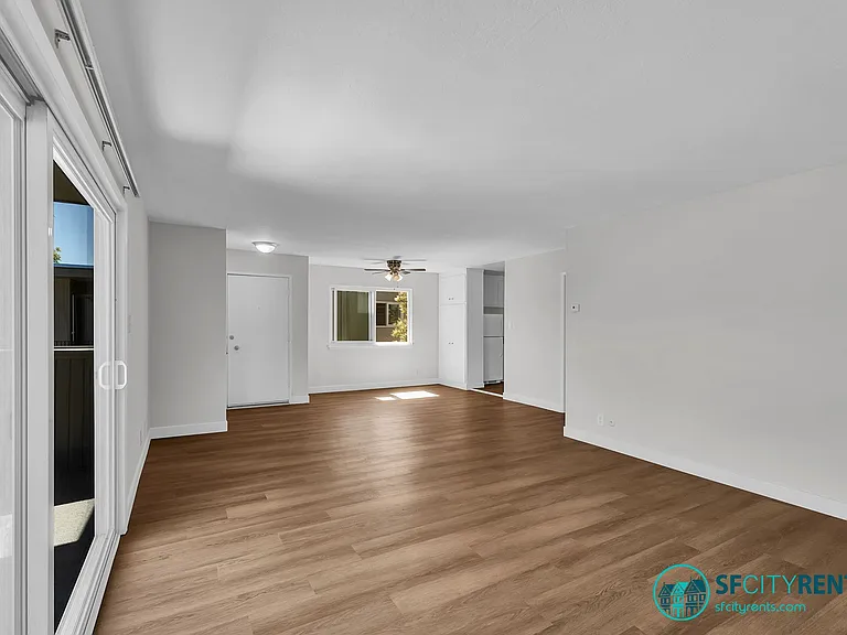 1540 Hudson St #302 — Photo 7