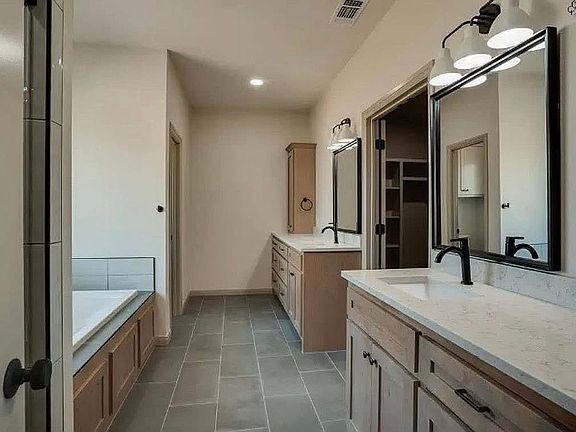 Large master bath