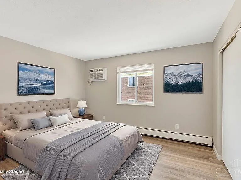 2455 Montana Ave #1 — Photo 3