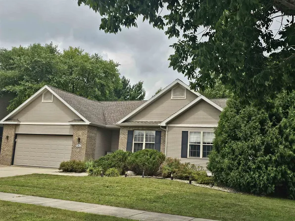 916 Forest View Dr, Verona, WI 53593