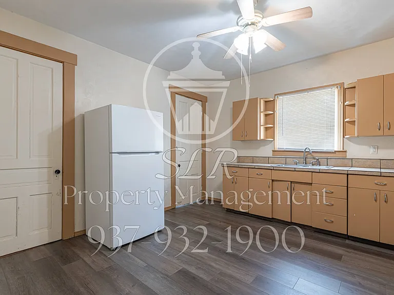 31 Erie Ave — Photo 10