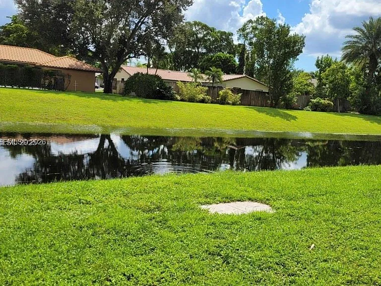 11084 Royal Palm Blvd #2-8 — Photo 14