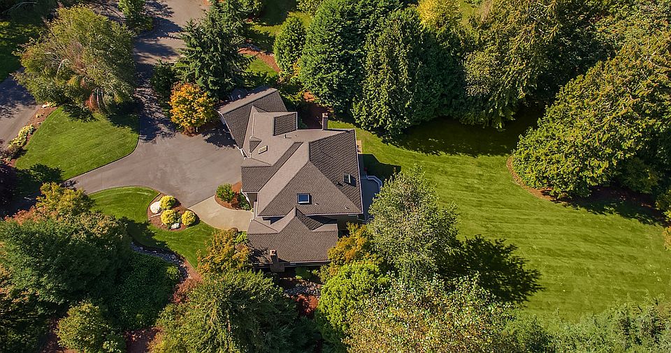 1st image of 21530 NE 144th Pl