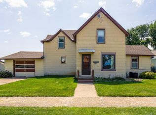 720 Maple St, Baldwin, WI 54002