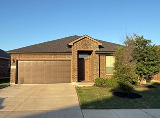 9124 Sycamore Leaf Dr, Fort Worth, TX 76179