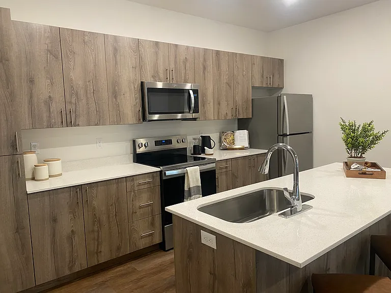 2025 E Carlson St #F206 — Photo 9