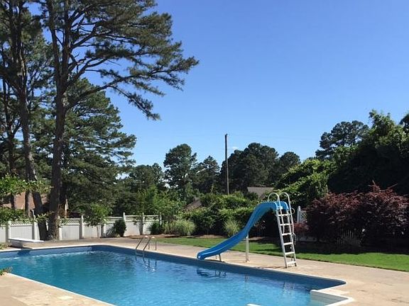 2nd image of 256 Sturgeon Cir