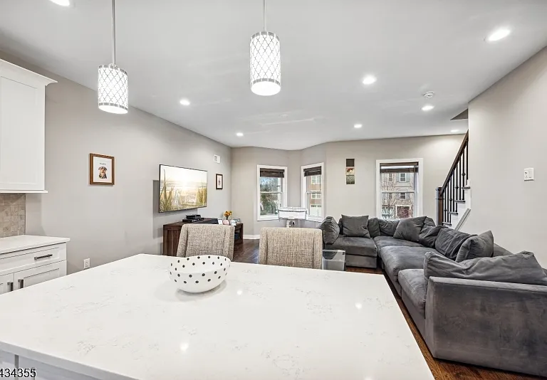 25 Stonybrook Cir #25 — Photo 16