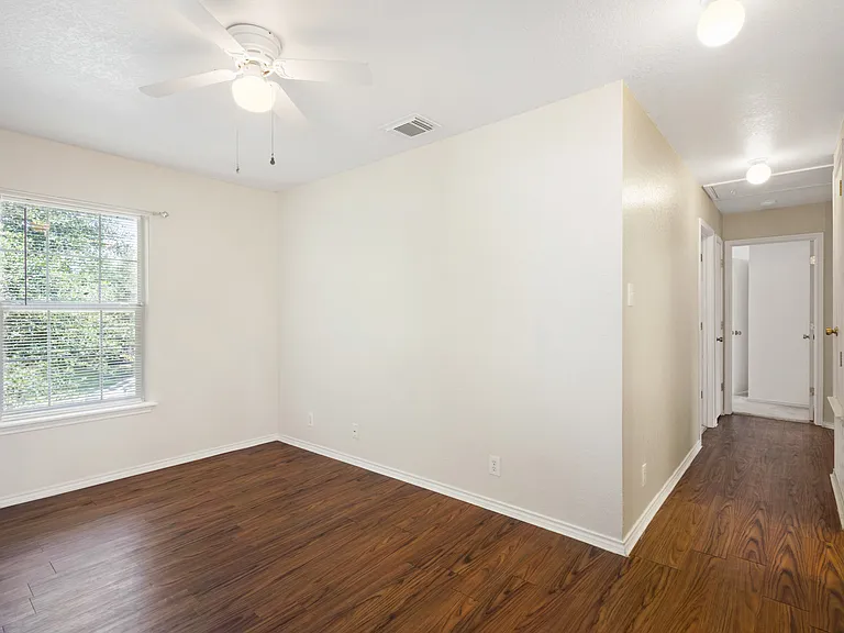 372 Copper Hill Dr — Photo 14
