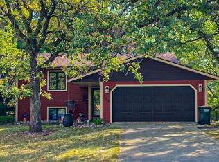 205 Kenwood Dr, Alexandria, MN 56308