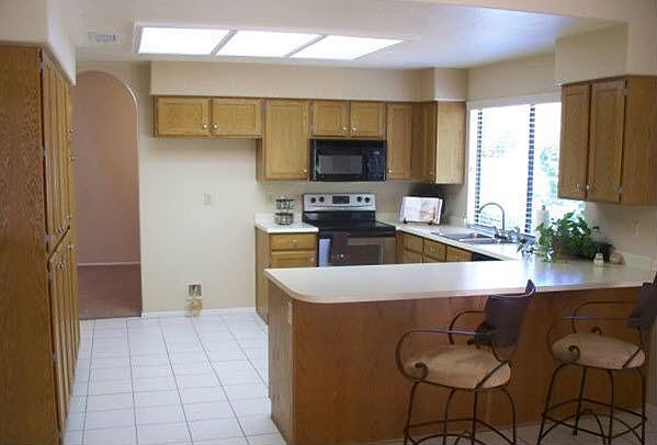 2nd image of 11641 N 91st Pl
