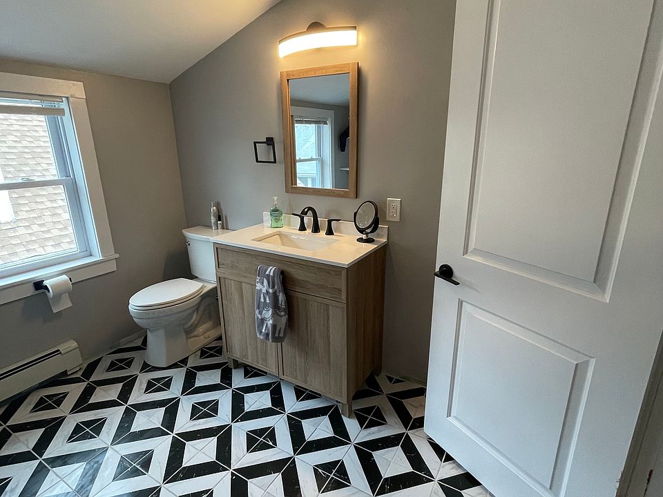 1st image of 47 Pearl St #2