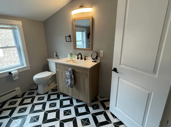 47 Pearl St #2, Medford, MA 02155
