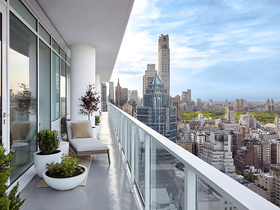 1st image of 200 E 59th St APT 30D