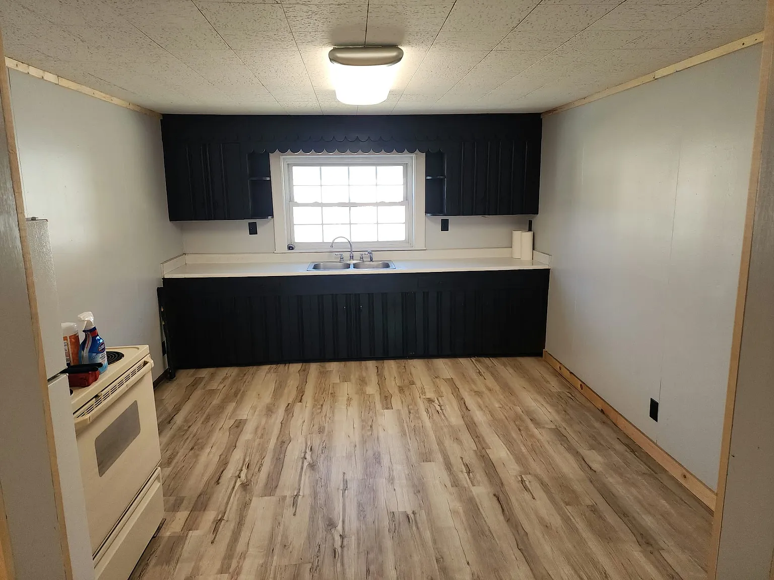 2 bed, $775 — Photo 2