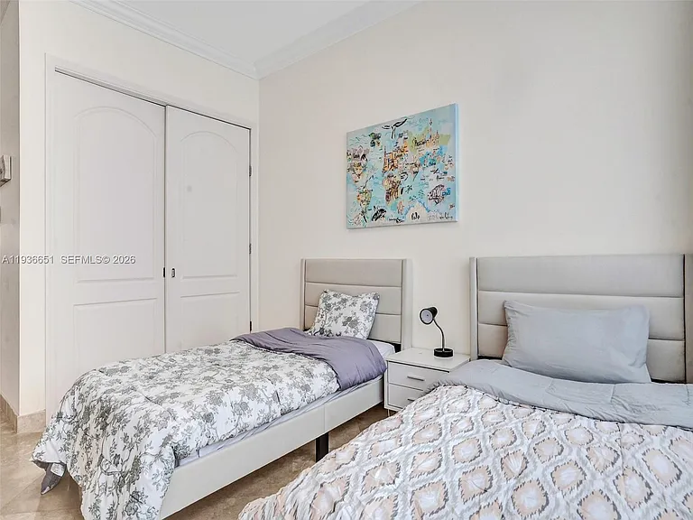 3180 S Ocean Dr #1709 — Photo 9