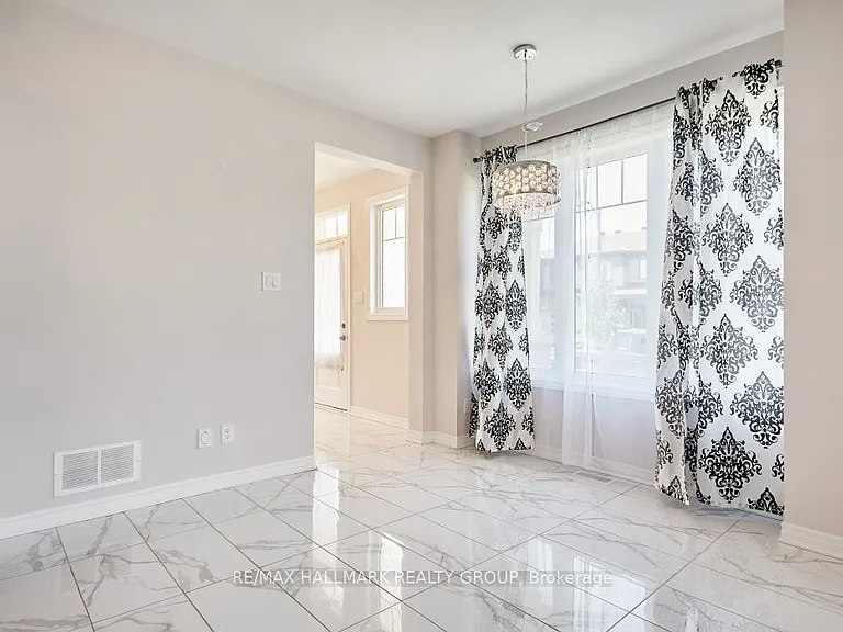 221 Merak Way — Photo 9
