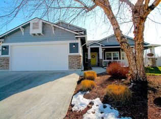 994 N Powder Riv, Middleton, ID 83644
