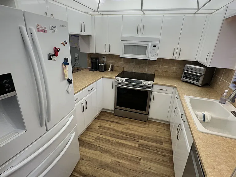 100 Canebreakers Dr #107 — Photo 3