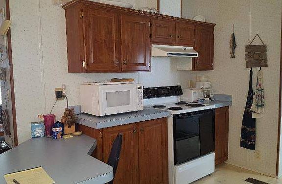 4th image of 1180 Chokoloskee Dr #24