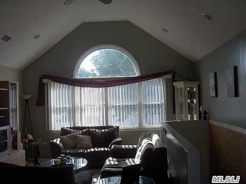 2nd image of 71 Beatrice Ave