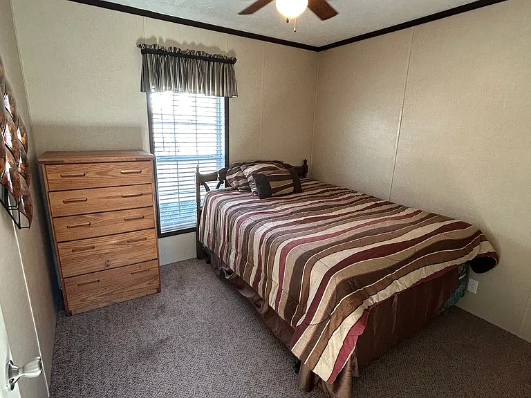 31320 Wildwood Dr — Photo 10