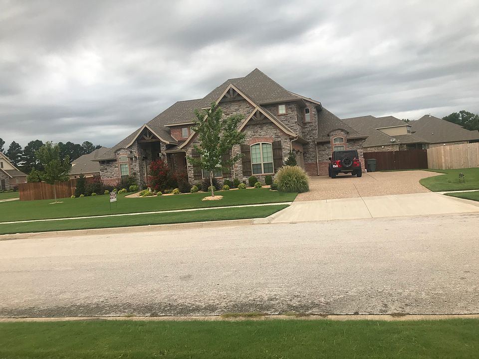 1st image of 3132 N Harrier Dr